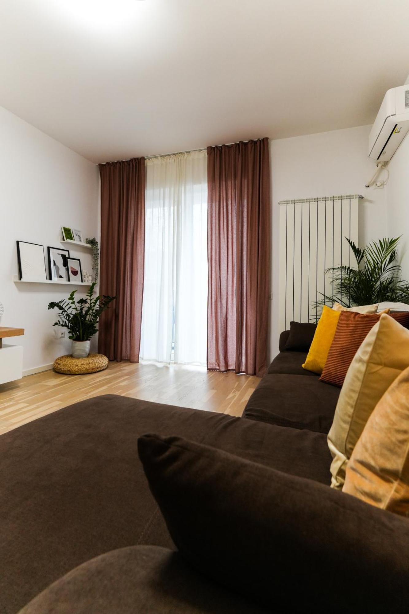Amalia - Quiet 1Br Apartment With Parking & Wi-Fi Bukarest Eksteriør billede
