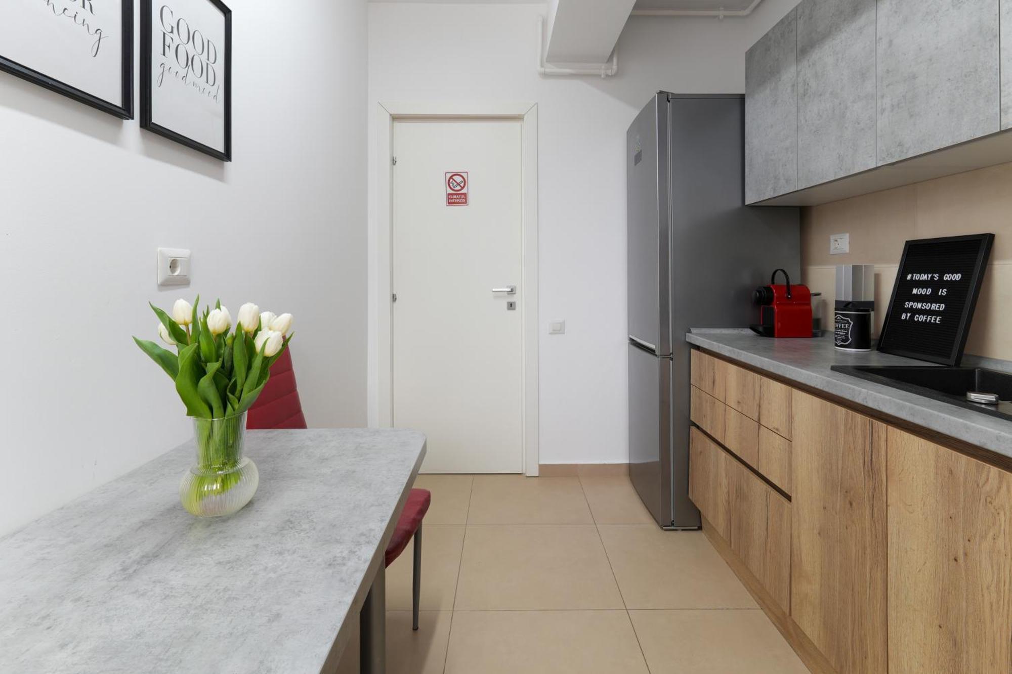 Amalia - Quiet 1Br Apartment With Parking & Wi-Fi Bukarest Eksteriør billede